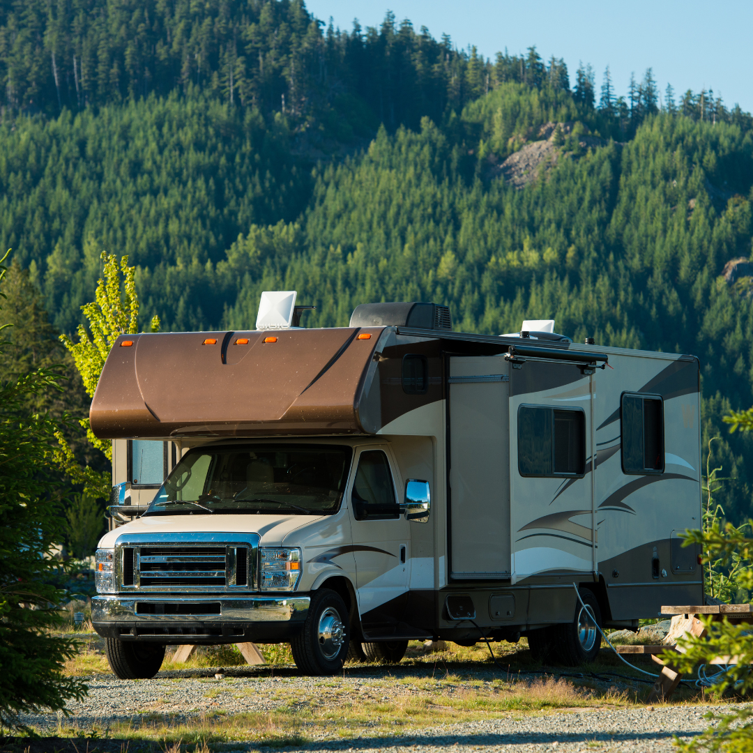 You are currently viewing The Top 10 Best RVs For Those Who Have Limited Space