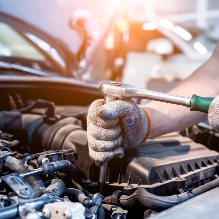 Read more about the article What To Consider When Looking For An Auto Body Repair Equipment Provider